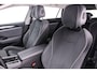 Volkswagen Passat Variant 1.5 eTSI Business 150pk DSG Automaat, Trekhaak, Stoelverwarming, Stuurverwarming, Achteruitrijcamera, Side assist, App-connect, Navigatie, LED verlichting