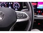 Volkswagen Passat Variant 1.5 eTSI Business 150pk DSG Automaat, Trekhaak, Stoelverwarming, Stuurverwarming, Achteruitrijcamera, Side assist, App-connect, Navigatie, LED verlichting