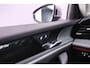 Volkswagen Passat Variant 1.5 eTSI Business 150pk DSG Automaat, Trekhaak, Stoelverwarming, Stuurverwarming, Achteruitrijcamera, Side assist, App-connect, Navigatie, LED verlichting