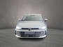 Volkswagen Passat Variant 1.5 eTSI Business 150pk DSG Automaat, Trekhaak, Stoelverwarming, Stuurverwarming, Achteruitrijcamera, Side assist, App-connect, Navigatie, LED verlichting