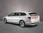 Volkswagen Passat Variant 1.5 eTSI Business 150pk DSG Automaat, Trekhaak, Stoelverwarming, Stuurverwarming, Achteruitrijcamera, Side assist, App-connect, Navigatie, LED verlichting
