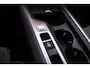 Volkswagen Passat Variant 1.5 eTSI Business 150pk DSG Automaat, Trekhaak, Stoelverwarming, Stuurverwarming, Achteruitrijcamera, Side assist, App-connect, Navigatie, LED verlichting