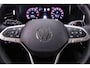 Volkswagen Passat Variant 1.5 eTSI Business 150pk DSG Automaat, Trekhaak, Stoelverwarming, Stuurverwarming, Achteruitrijcamera, Side assist, App-connect, Navigatie, LED verlichting