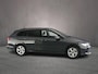 Volkswagen Golf Variant 1.5 TSI Life Business 115pk, Parkeersensoren, Stoelverwarming, Navigatie, App-connect, LED koplampen, Airco, DAB radio, Bluetooth
