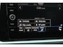 Volkswagen T-Roc 1.0 TSI 115pk Life 'Goal' | Allseasonbanden | Dodehoek Sensor | Navigatie | Apple CarPlay
