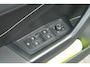 Volkswagen T-Roc 1.0 TSI 115pk Life 'Goal' | Allseasonbanden | Dodehoek Sensor | Navigatie | Apple CarPlay