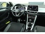 Volkswagen T-Roc 1.0 TSI 115pk Life 'Goal' | Allseasonbanden | Dodehoek Sensor | Navigatie | Apple CarPlay