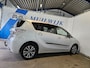 Toyota Verso 1.8 VVT-I ASPIRATION / Trekhaak / Camera / Navi