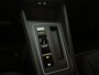 Volkswagen Golf Variant 1.0 eTSI DSG Life Navigatie Sfeerverlichting Stoelverwarming