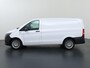 Mercedes-Benz eVito Bestelwagen L2 66 kWh | Navigatie | Achteruitrijcamera | 80 kWh Snelladen | Dodehoekassistent | Lichtmetalen velgen |