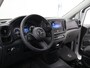 Mercedes-Benz eVito Bestelwagen L2 66 kWh | Navigatie | Achteruitrijcamera | 80 kWh Snelladen | Dodehoekassistent | Lichtmetalen velgen |