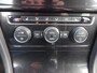 Volkswagen Golf 2.0 TSI GTI Navigatie, Achteruitrijcamera, Climate controle, 19" Lichtmetalen velgen,