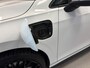 Volkswagen Golf GTE 1.4 eHybrid | panorama-dak | iQ Light | 19" lichtmetalen velgen |