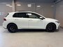 Volkswagen Golf GTE 1.4 eHybrid | panorama-dak | iQ Light | 19" lichtmetalen velgen |