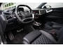 Audi Q4 e-tron 50 Quattro 299 pk S-Edition 77 kWh /Pano-Dak /Head-Up/ Matrix LED/ ACC/ Leder/ Memory/ Keyless/ Trekhaak/ Camera/ Ambient/ 21'' LMV