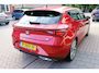 SEAT Leon 1.5 eTSI FR Business Intense automaat. panoramadak, wegklapbare trekhaak