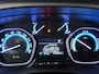Peugeot e-Expert Standard Premium 75 kWh 136pk | Accu 92% | 100% Elektrisch | 3-zits | Navigatie via Apple Carplay / Android Auto | Airco | Cruise Control | Parkeersensoren | Bluetooth | Regensensor | Automatisch dimlicht | 2x Schuifdeur | Laadvloer + betimmering | Dealeronderhouden |