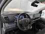 Peugeot e-Expert Standard Premium 75 kWh 136pk | Accu 92% | 100% Elektrisch | 3-zits | Navigatie via Apple Carplay / Android Auto | Airco | Cruise Control | Parkeersensoren | Bluetooth | Regensensor | Automatisch dimlicht | 2x Schuifdeur | Laadvloer + betimmering | Dealeronderhouden |