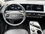 Kia EV6 Edition 77.4 kWh / SOH 100% / Fabrieksgarantie tot 18-06-2032 / 1.600 kg trekgewicht / Android Auto & Apple Carplay / Navigatie / Cruise Control Adaptief / Climate Control / DAB / Draadloze Telefoonlader / Camera / Parkeerassistent / 19" Lichtmetalen Wielen / Keyless entry & start /