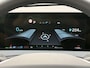 Kia EV6 Edition 77.4 kWh / SOH 100% / Fabrieksgarantie tot 18-06-2032 / 1.600 kg trekgewicht / Android Auto & Apple Carplay / Navigatie / Cruise Control Adaptief / Climate Control / DAB / Draadloze Telefoonlader / Camera / Parkeerassistent / 19" Lichtmetalen Wielen / Keyless entry & start /