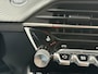 Peugeot 208 Allure 1.2 Hybrid 100PK e-DCS6 Automaat Navigatie, Achteruitrijcamera, Keyless, Stoelverwarming, Apple Carplay, Android Auto