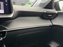 Peugeot 208 Allure 1.2 Hybrid 100PK e-DCS6 Automaat Navigatie, Achteruitrijcamera, Keyless, Stoelverwarming, Apple Carplay, Android Auto