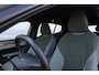 Volvo EX30 Single Motor Extended Range Plus 69 kWh | Achteropkomend verkeer waarschuwing | Apple Carplay & Android Auto | Autonomous Emergency Braking | Bluetooth telefoonvoorbereiding | Stoelverwarming | Cruise control adaptief met Stop&Go en stuurhulp | Dodehoekdetectie met correctie | Electronic climate controle | Rijstrooksensor met correctie