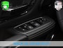 Ram 1500 Limited | 5.7 V8 | 4x4 | Crew Cab | Guerrilla Exhaust | RAMBAR | 22 inch 4play | Accent kleur | Full option Nieuw binnen!