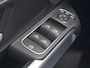 Mercedes-Benz EQB 350 4MATIC AMG Line 7p. 67 kWh | Head-Up Display | Panoramadak | RijAssistentiepakket