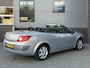 Renault Megane Coupé-Cabriolet 2.0-16V Privilège Luxe