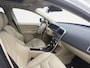 Volvo XC60 2.0 T5 Automaat Summum Panorama Dak | NL-Auto | NAP | Memory Seats | Camera | Climate Control | Stoelverwarming | Cruise Control | Navigatie | Keyless
