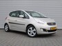 Kia Venga 1.4 CVVT X-ecutive | Trekhaak | 16" LM | Clima | Cruise | Navi | Parkeersensor achter |