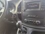 Mercedes-Benz Vito full options 100.000km dealer auto 1e eig cruise bumpers in kleur lm 3-pers climate control zeer mooi