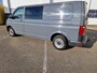 Volkswagen Transporter 2.0 TDI L2H1 DC euro6 150pk zeer mooi 6-pers trekhaak airco cruise Trendline