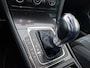 Volkswagen Golf 1.4 TSI GTE Connected Series dealer onderhouden recent beurt gehad deukje scherm