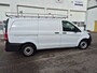 Mercedes-Benz Vito 110 CDI Lang navi trekhaak imperiaal voorbumper, airbags stuk normaal rijdbaar