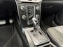 Volvo V40 1.5 T3 R-Design Pano LED Camera H/K Cruise 4-seizoensbanden NL-auto