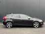 Volvo V40 1.5 T3 R-Design Pano LED Camera H/K Cruise 4-seizoensbanden NL-auto