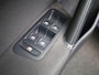 Volkswagen Golf 1.0 TSI Highline | Airconditioning | Cruise Control | Navigatie | DAB | Parkeersensoren | Lichtmetalen Velgen |