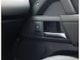 Land Rover Defender 110 P300e X-Dynamic SE | Nieuw! - Pano - Trekhaak - Meridian
