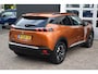 Peugeot e-2008 EV Allure Pack 50 kWh Keyless | Navigatie | Airco | Camera achter | SOH 90 % |