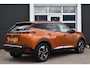 Peugeot e-2008 EV Allure Pack 50 kWh Keyless | Navigatie | Airco | Camera achter | SOH 90 % |