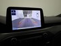 Ford Focus Wagon 1.0 EcoBoost Hybrid ST Line | Achteruitrijcamera | Verwarmbare Voorstoelen/Stuurwiel/Voorruit | PDC | Cruise Control | Keyless Entry |