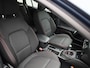 Ford Focus Wagon 1.0 EcoBoost Hybrid ST Line | Achteruitrijcamera | Verwarmbare Voorstoelen/Stuurwiel/Voorruit | PDC | Cruise Control | Keyless Entry |