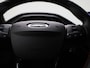 Ford Focus Wagon 1.0 EcoBoost Hybrid ST Line | Achteruitrijcamera | Verwarmbare Voorstoelen/Stuurwiel/Voorruit | PDC | Cruise Control | Keyless Entry |
