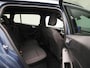 Ford Focus Wagon 1.0 EcoBoost Hybrid ST Line | Achteruitrijcamera | Verwarmbare Voorstoelen/Stuurwiel/Voorruit | PDC | Cruise Control | Keyless Entry |