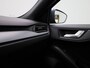 Ford Focus Wagon 1.0 EcoBoost Hybrid ST Line | Achteruitrijcamera | Verwarmbare Voorstoelen/Stuurwiel/Voorruit | PDC | Cruise Control | Keyless Entry |