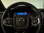Volvo XC40 B4 Plus Dark | Trekhaak | Harman Kardon | Bestuurdersstoel elektrisch geheugen | Adaptieve Cruise Control | Stoel en Stuurwielverwarming | Google Infotainment | Parkeercamera | Pilot Assist | BLIS Dode Hoek Detectie | Keyless Drive | Parkeersensoren voor+achter | Passagiersstoel elektrisch | Elektrisch bedienbare achterklep | 19 Inch | Zitting verlenging voorstoelen | DAB Radio | Apple Carplay/Android Auto | Draadloos telefoon opladen | Volvo On Call met mobiele App functie | Aurora Silver Metallic |