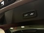 Volvo XC40 B4 Plus Dark | Trekhaak | Harman Kardon | Bestuurdersstoel elektrisch geheugen | Adaptieve Cruise Control | Stoel en Stuurwielverwarming | Google Infotainment | Parkeercamera | Pilot Assist | BLIS Dode Hoek Detectie | Keyless Drive | Parkeersensoren voor+achter | Passagiersstoel elektrisch | Elektrisch bedienbare achterklep | 19 Inch | Zitting verlenging voorstoelen | DAB Radio | Apple Carplay/Android Auto | Draadloos telefoon opladen | Volvo On Call met mobiele App functie | Aurora Silver Metallic |
