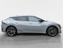 Kia EV6 GT-Line 84 kWh panoramisch schuif-/kanteldak | Verwarmbare en geventileerde stoelen | V2L | Meridian Premium Sound System | 360 camera | Metallic lak | Fabrieksgarantie t/m 11-04-2033 + 3x 1 jaar* | NAP